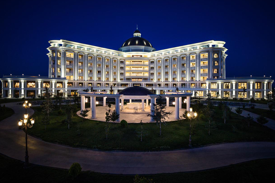Azerbaycan Shamxi Palace Hotel için gerçekleştirilen HVAC ve iklimlendirme sistemi uygulamaları.